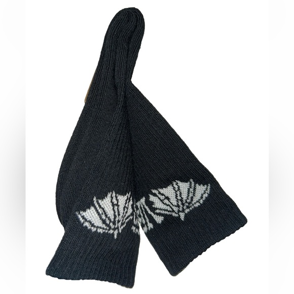 Vans Off The Wall Crew Socks 1 Pair Boys 1-6 Black w White Bat Wing & Logo Skate - Picture 6 of 11